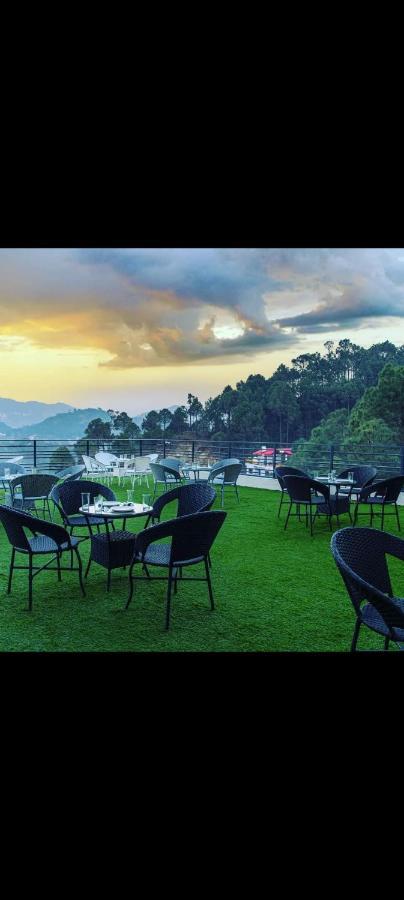 Host Jatin Mountain Crest Kasauli 7Oi827O7O3 Διαμέρισμα Εξωτερικό φωτογραφία